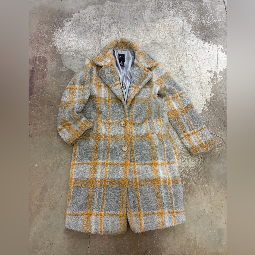 Me Jane Gray and Yellow long cozy Plaid Teddy Jacket